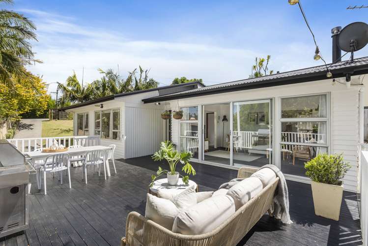 217 Rangatira Road Beach Haven_13