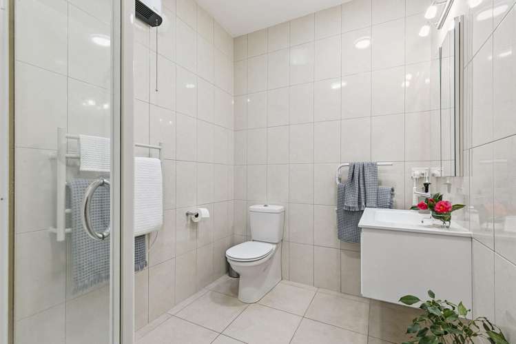 18 Mandalay Terrace Khandallah_23