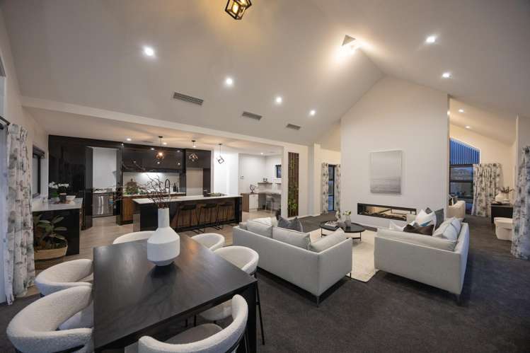 18 Vaucluse Heights Fitzherbert_17