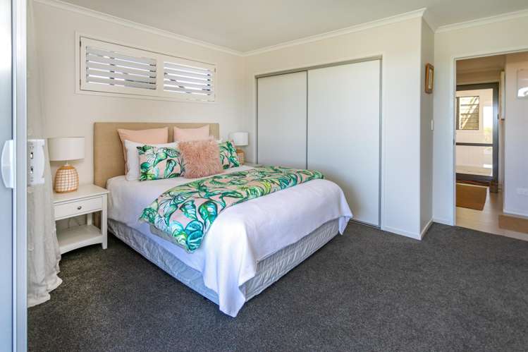18 Ross Place Whiritoa_23