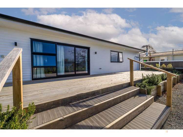 11D Exeter Street Waimate_1