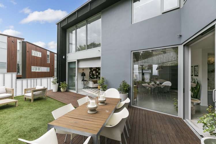 5c Salmont Place Kelburn_2