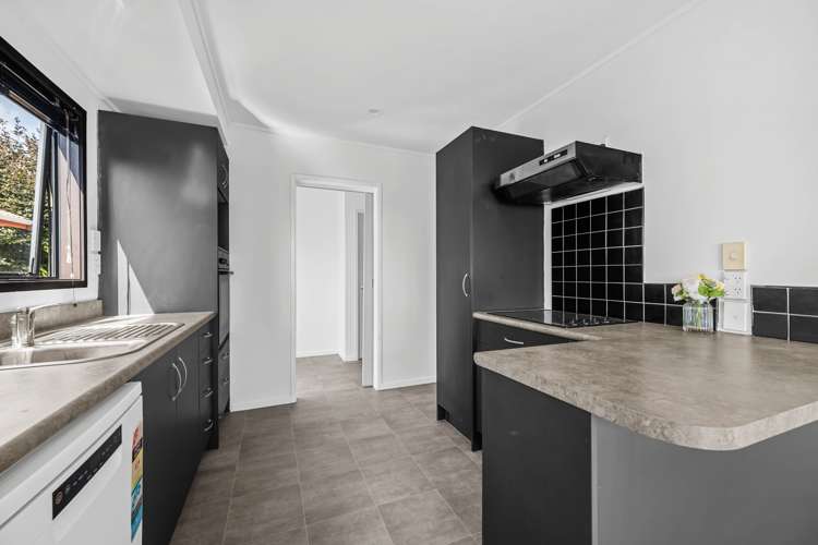 3/52 Agincourt Street Glenfield_11