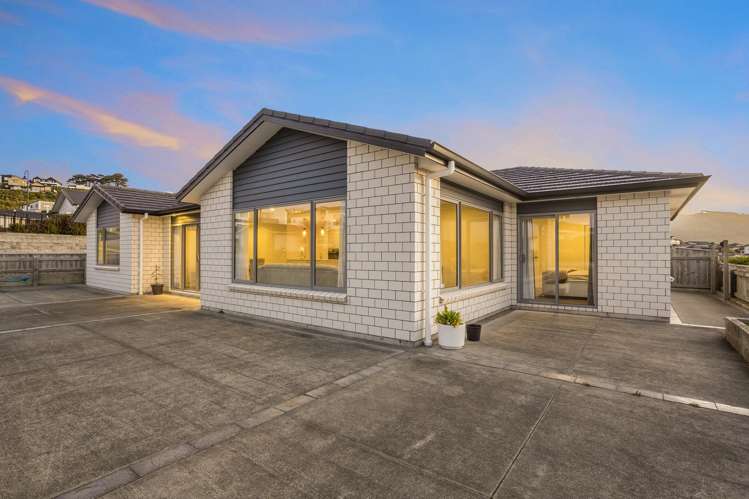 16 Ken Douglas Drive Aotea_26