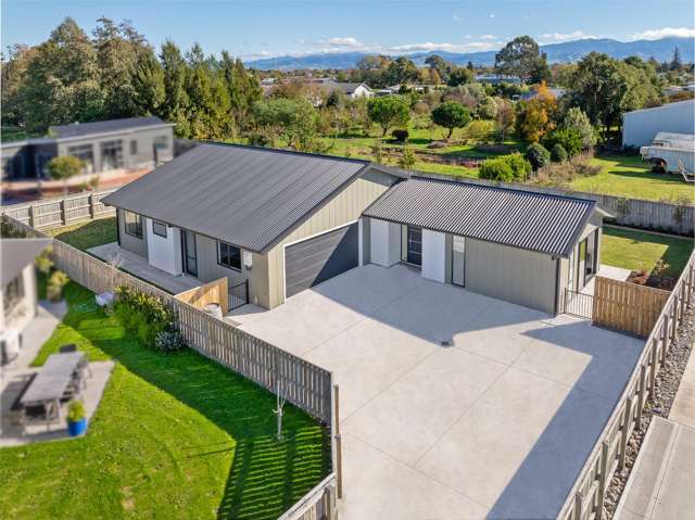 Brand New, Move in Now - BEO $899,000