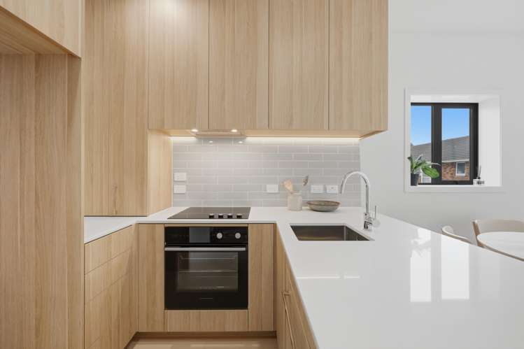 25/124 Taylors Road Mount Albert_8