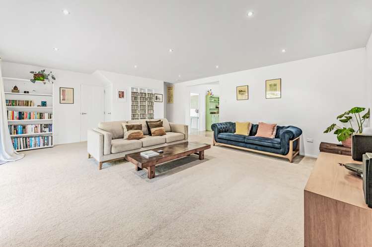 20 Brook Street Southbridge_11