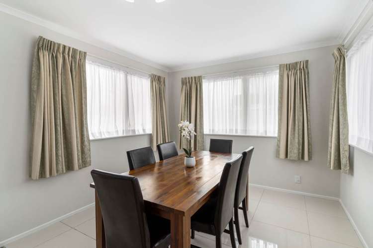 123 Vodanovich Road Te Atatu South_8