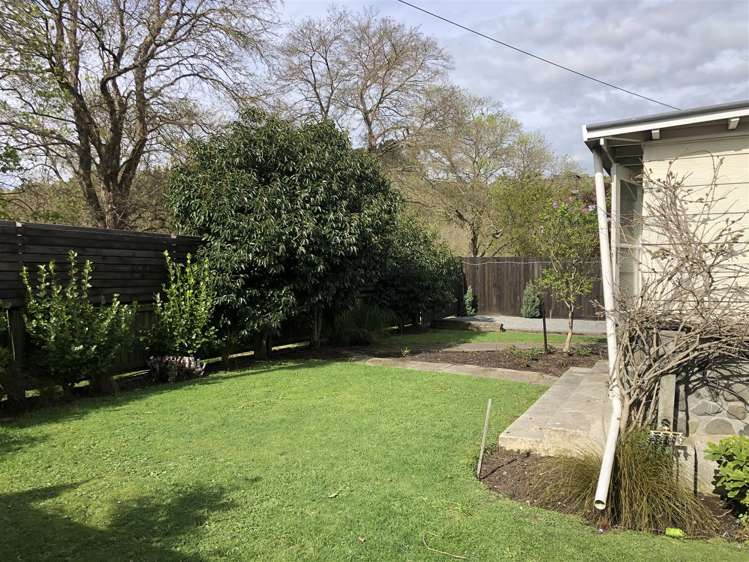 8 Tekoa Street Waiau_11