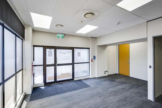 301-303 Queen Street East Hastings Central_3