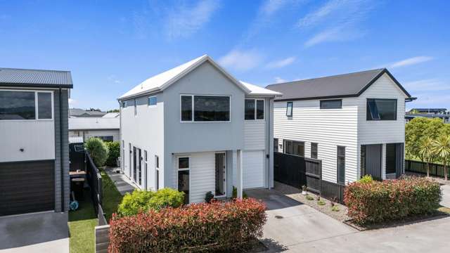 Modern & Low-Maintenance Living in Papamoa East