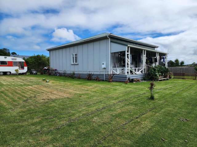 Spacious Family Home in Okato