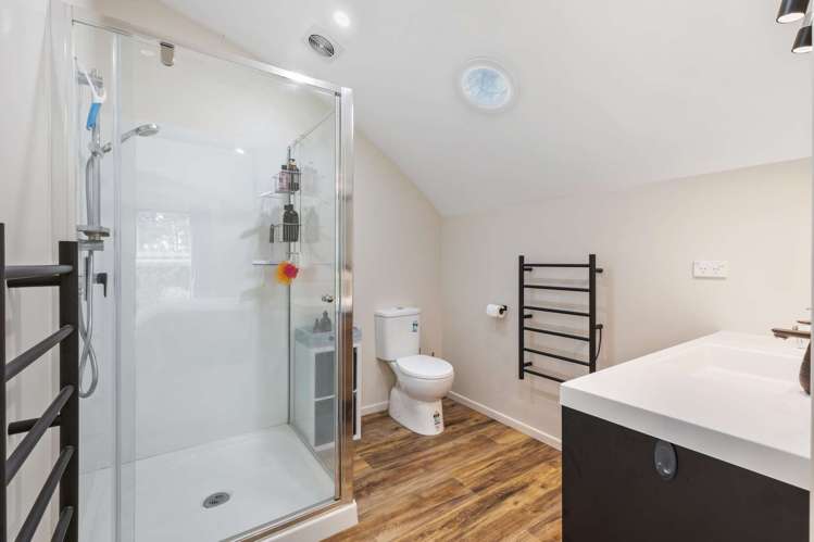 32 Brown Road Tuakau_13