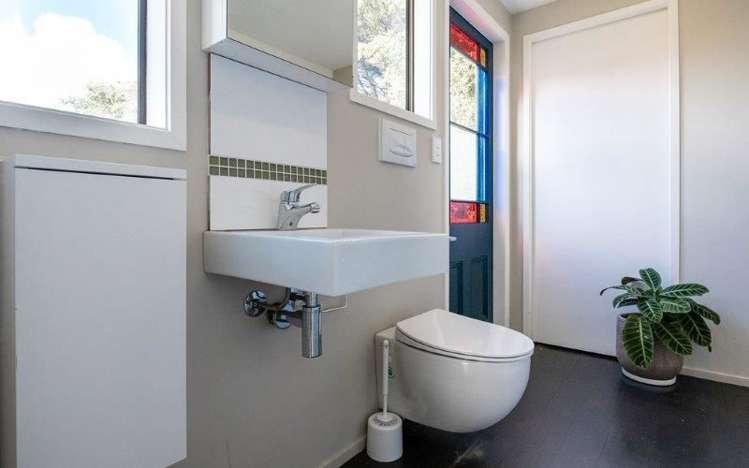 42 Karaka Road Oneroa_10