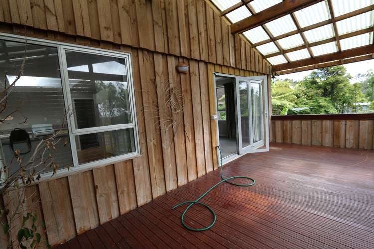 444 Huia Road Laingholm_1