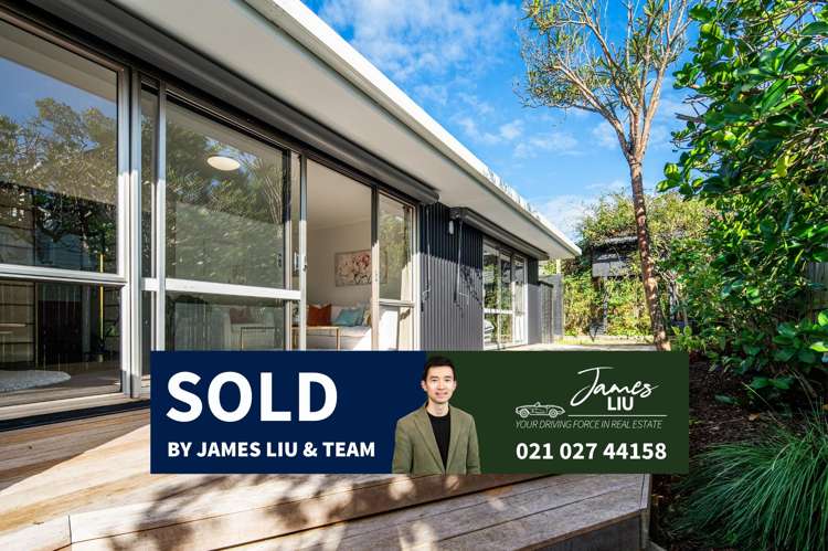 2/5 Hanlon Crescent_0