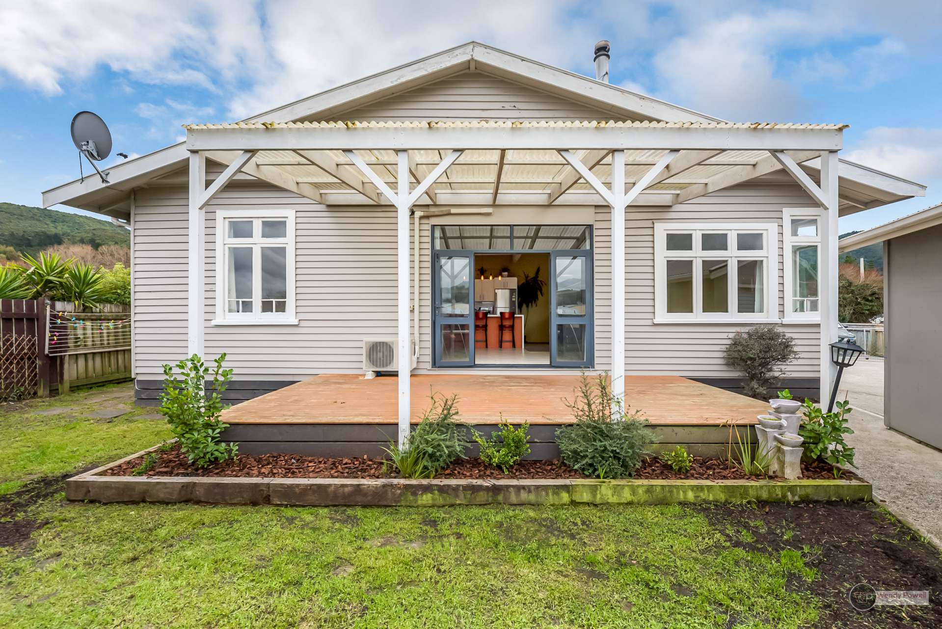 1/125 Upper Fitzherbert Road Wainuiomata_0