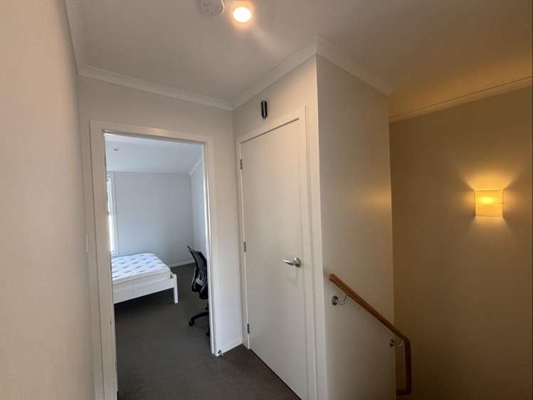 6/79 Carrington Drive Hillcrest_12