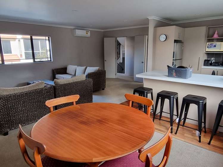 25B Mount Smart Road Royal Oak_13