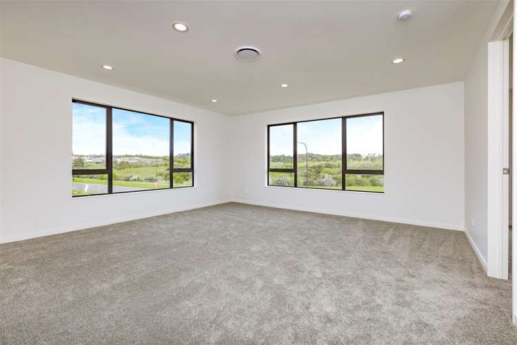 1 Hutukawa Drive Beachlands_23