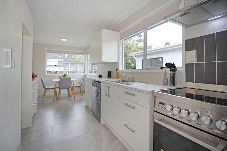 2 Misty Place Papatoetoe_6