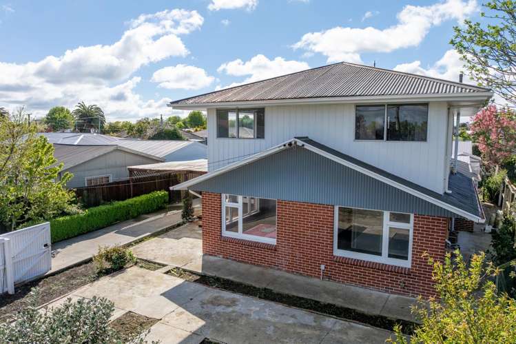 5 Norrie Street Redwood_35
