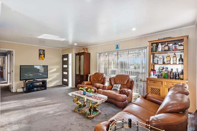 6 Iris Place Clendon Park_6