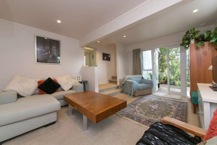 11 West Lynn Road Titirangi_12