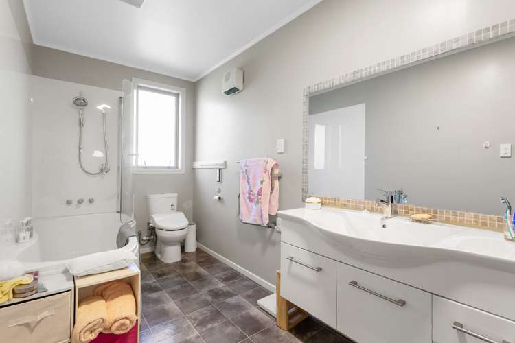 246 Marine Parade Bluff_13