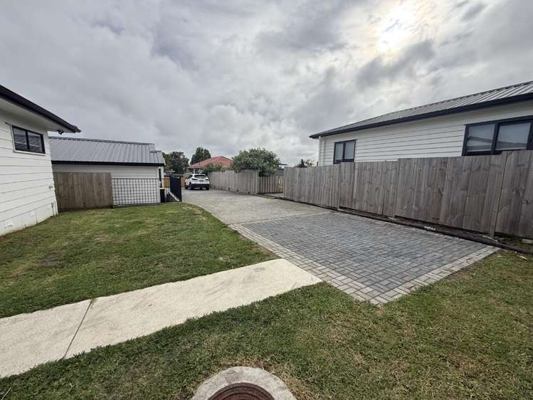 131 Finlayson Avenue 10686_9