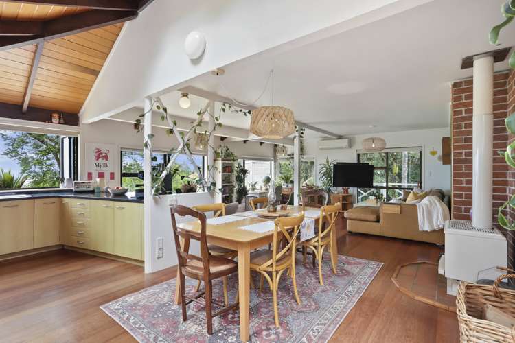 84 Park Road Titirangi_9