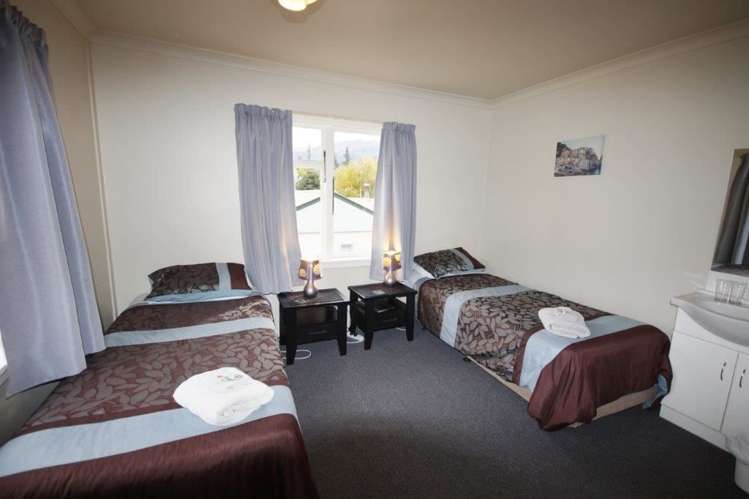 9 Cheltenham Street Hanmer Springs_12