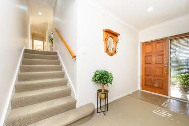 14 Churchill Avenue_4