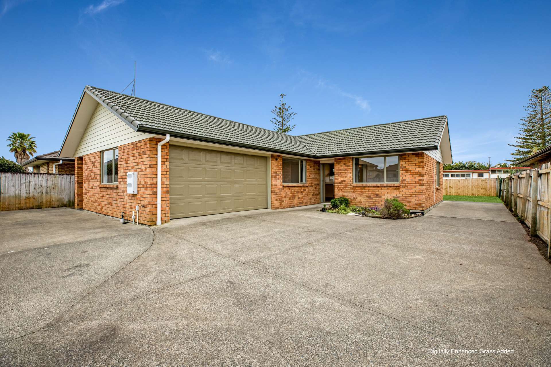 18 Chic Gardens Parakai_0