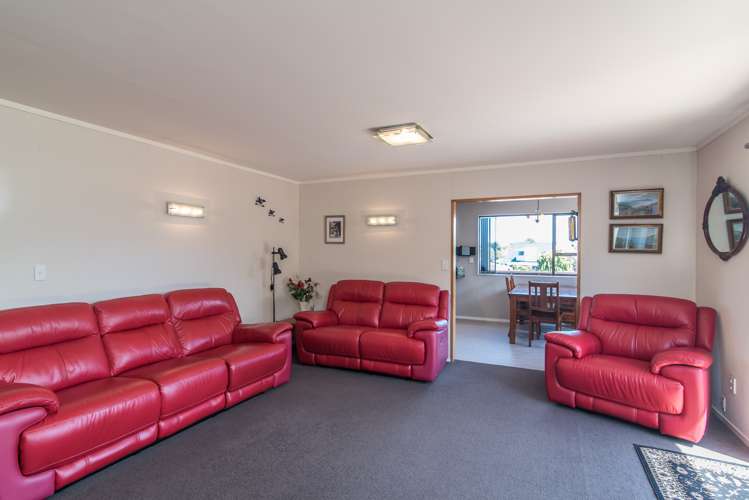 16 Nugget Grove Raumati Beach_6