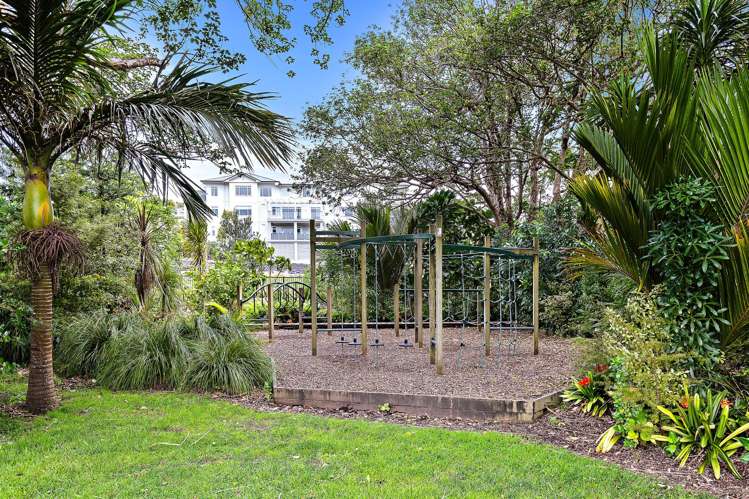 127 Hibiscus Drive Orewa_19