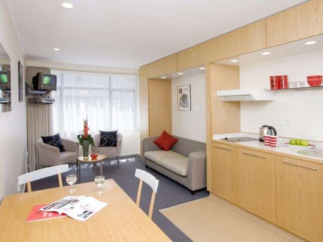 8f/35 Johnston Street Wellington Central_2