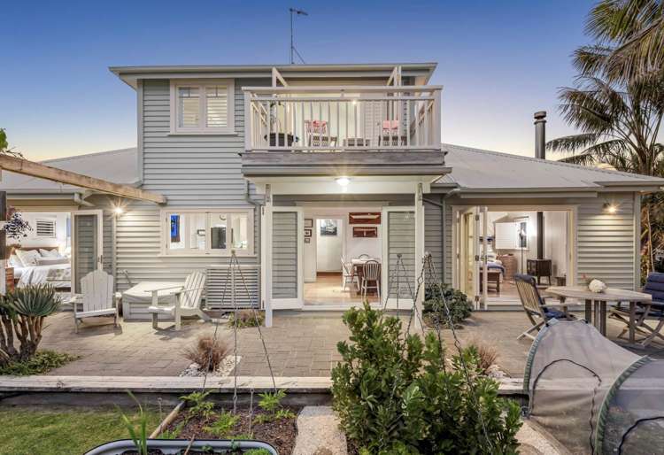 23 Laurence Street Manly_3