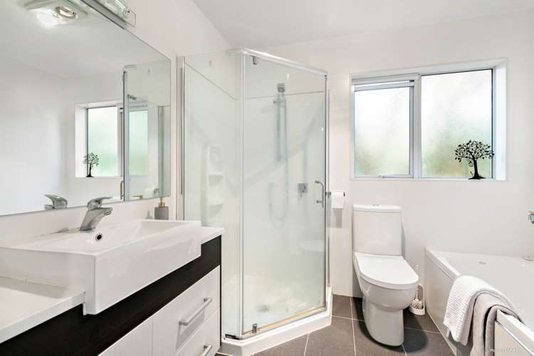 69 Oakway Drive Schnapper Rock_15