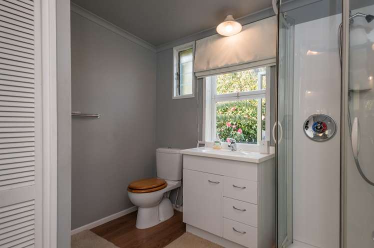 14 Esplanade Okiwi Bay_13