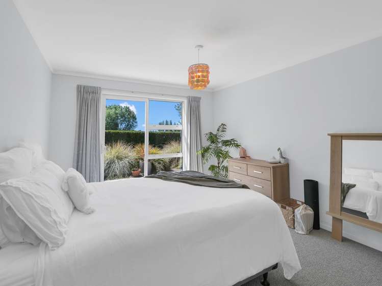 74 Station Road Takapau_13