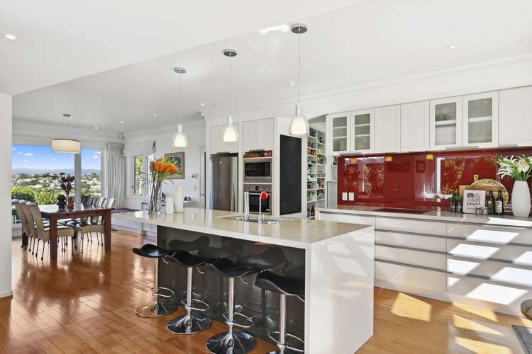 11 Bristow Place Karori_13