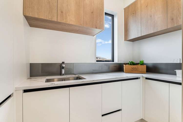 18 Taurangawaka Road One Tree Point_9