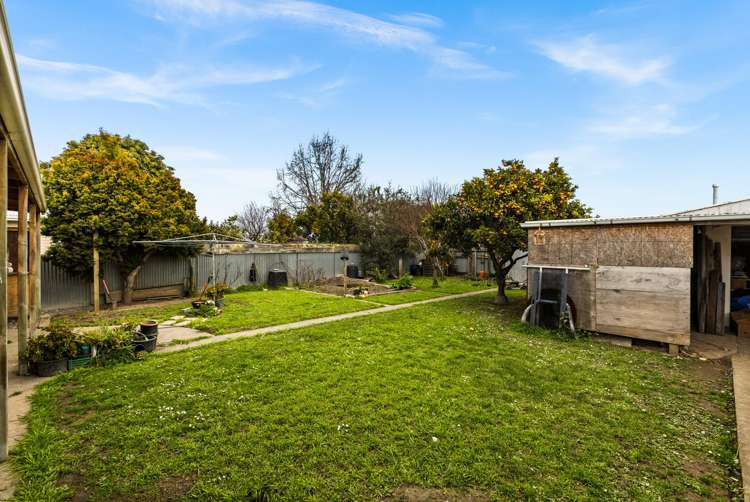 24 Bill Hercock Street Pirimai_16