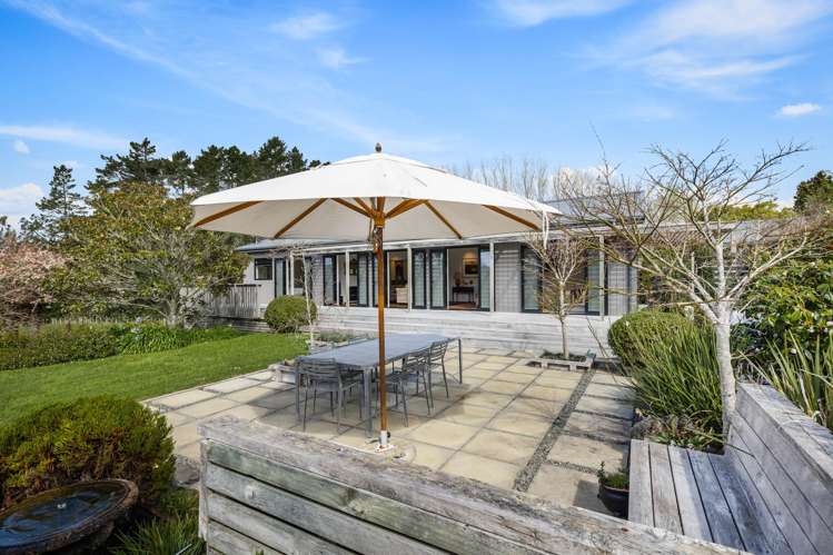 2 Valley Road Waitoki_11