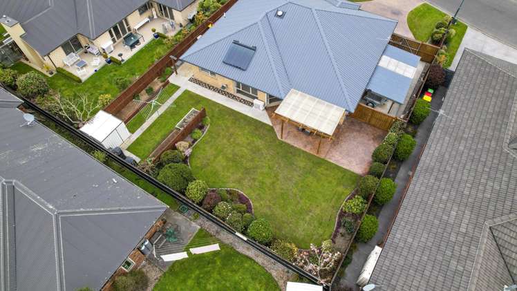 4 Montego Close Shirley_17