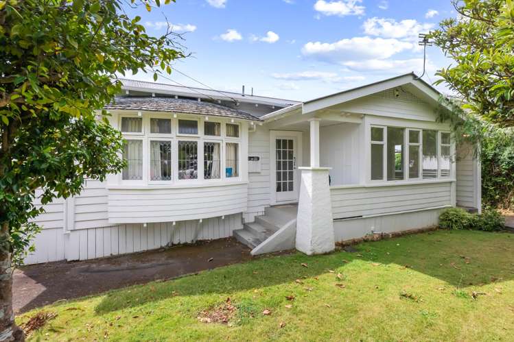 15 Rossgrove Terrace Mt Albert_0