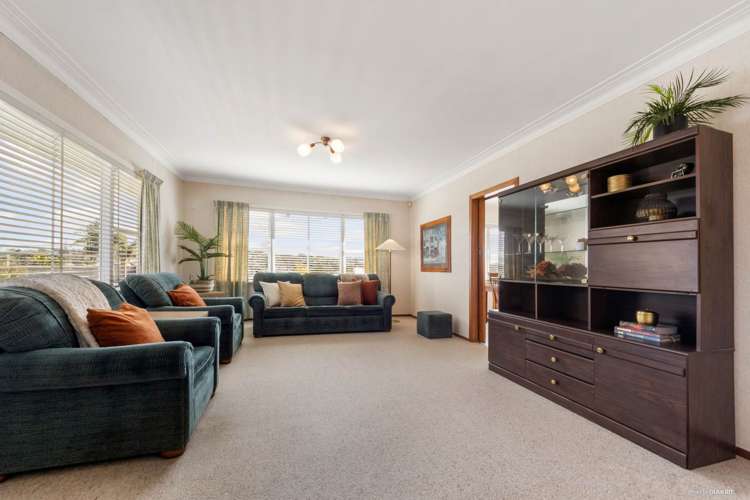 12 Dundee Place Blockhouse Bay_6