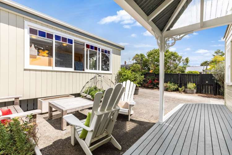 2/10 Mozeley Avenue Devonport_17