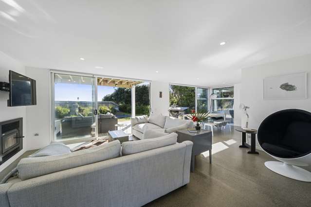 7 Olliver Grove Waikanae Beach_4